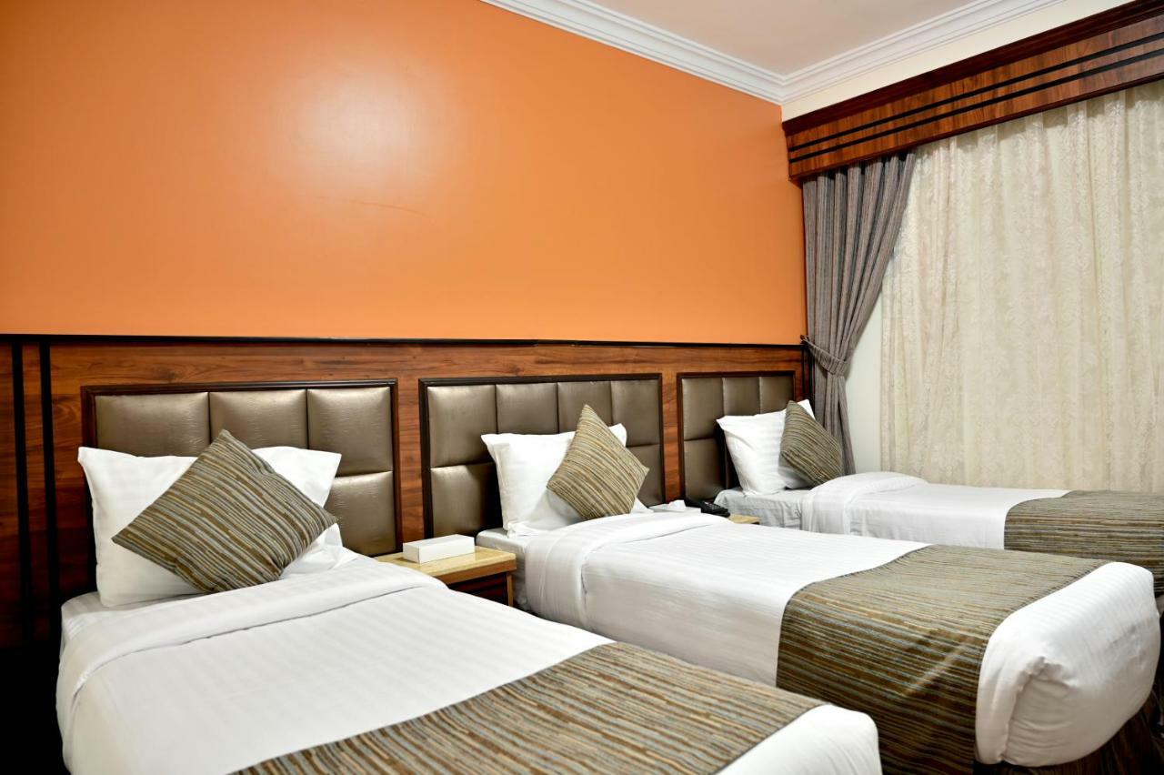 Hayah Plaza Hotel